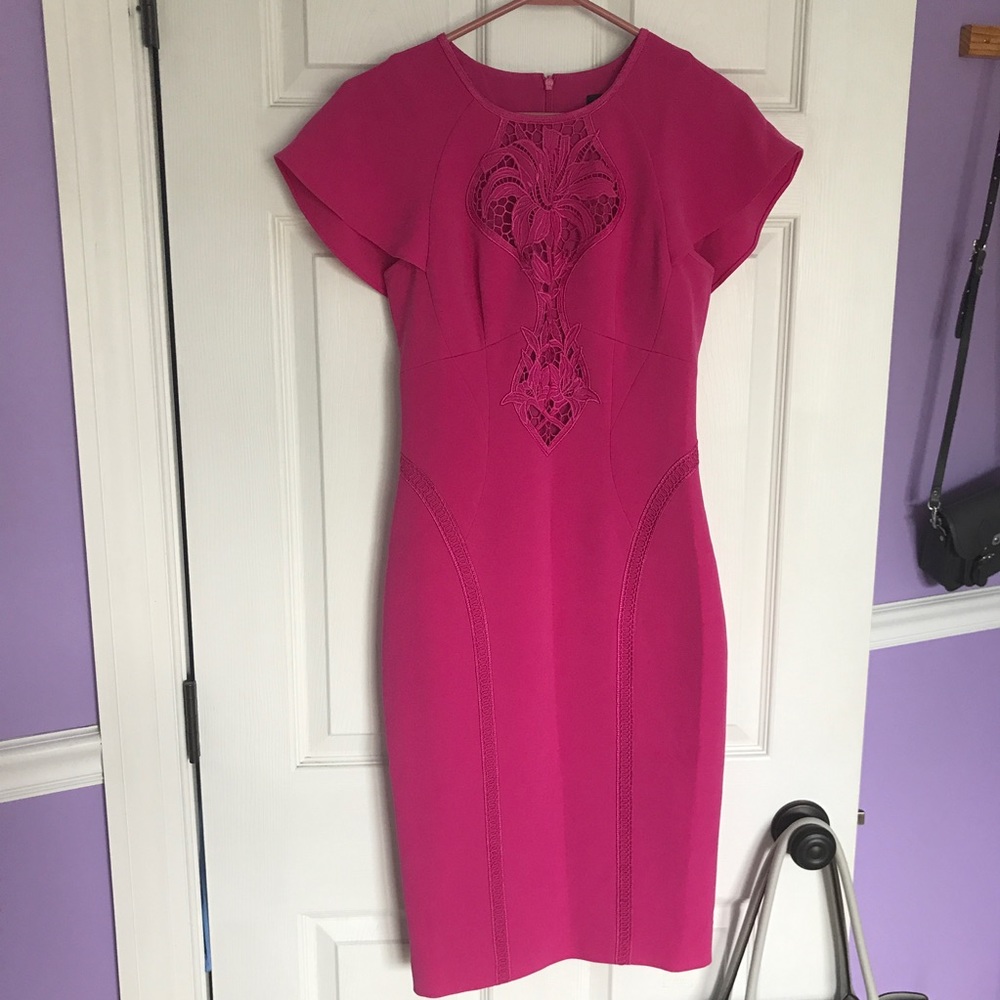 NWOT Karen Millen Fuschia Floral Lace Pencil Dress - Picture 3 of 8